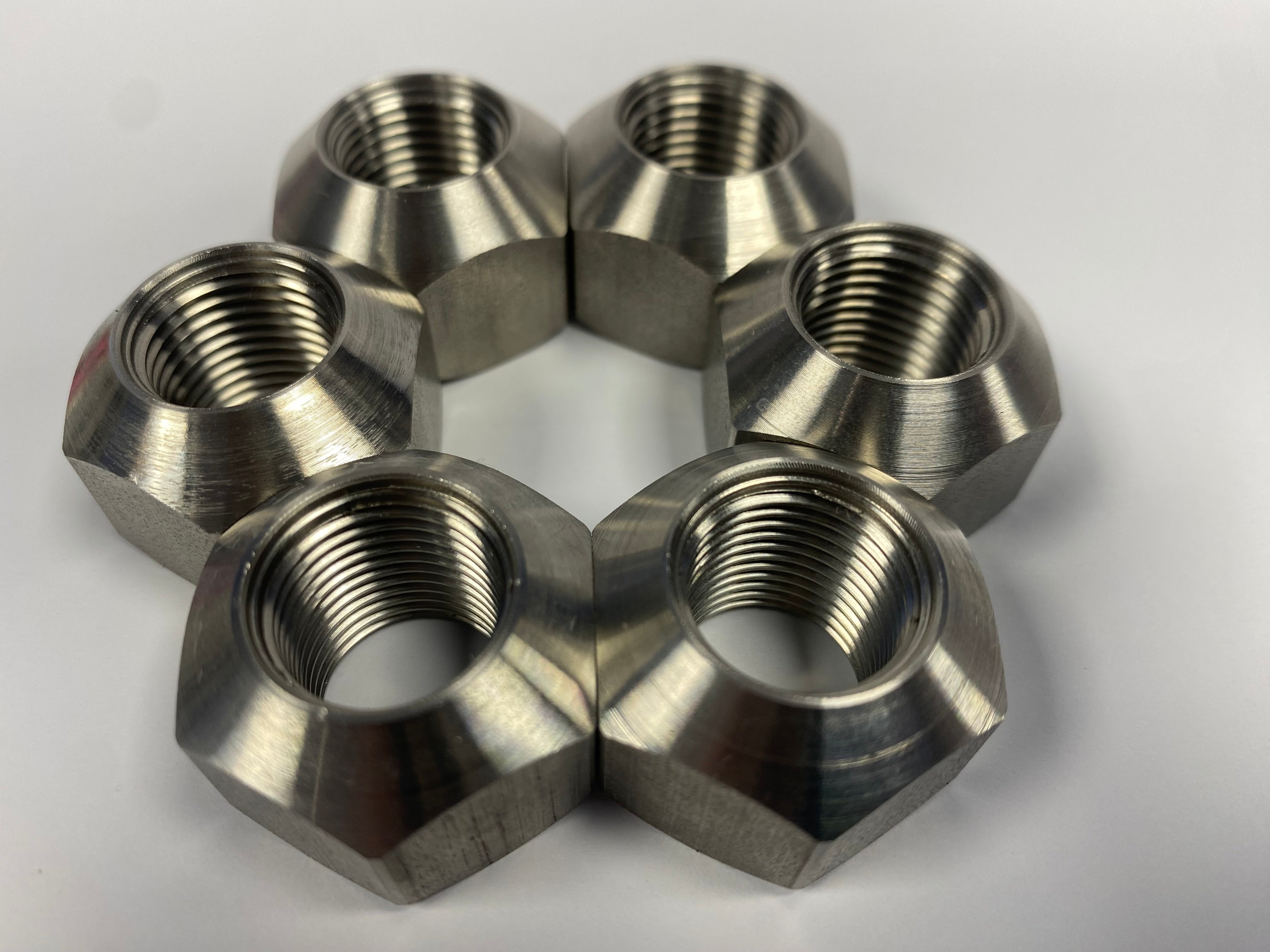 thumbnail image 2 of 20x Land Rover Range Rover Classic Steel Wheel Nuts - BR3068, Replaces RRD500010 2 of 3